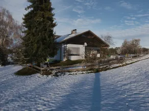 Detached house surrounded by nature - Image 2