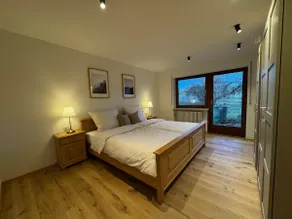 Detached house surrounded by nature - Image 5
