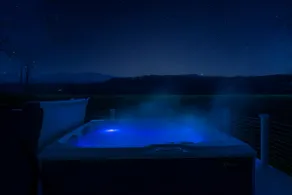 Catskills Lakehouse| lake boat fish hike grill tub - Image 4