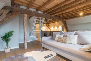 House of De Swaen Apartments - Image 5