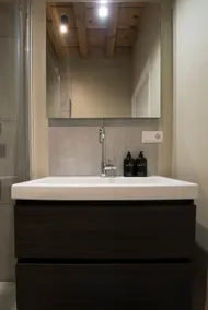 House of De Swaen Apartments - Image 4