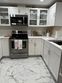 Welcome! Enjoy your stay in our modern 3BR home - Image 4