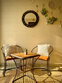 Spacious 3BHK with Private Terrace - Image 3