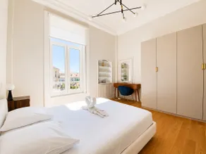 ”The Danube du Midi” Elegant 4-room apartment, Air conditioning, Downtown - Image 4