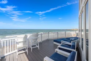 Wavehouse | Oceanfront Getaway on Private Beach - Image 2