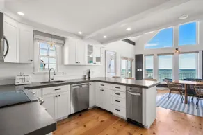 Wavehouse | Oceanfront Getaway on Private Beach - Image 5