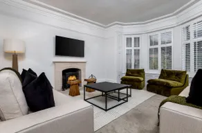 Stirling Edwardian House - Fireplace,Garden,Parking - Image 2
