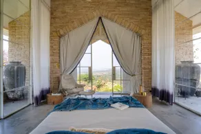 The Ray by StayVista - 5BHK Villa with Infinity Pool & Home Theatre - Image 4