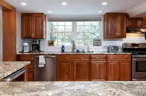 5BR Retreat Close to Bolton & Lake George - Image 5