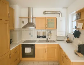 C&V: 5 parking spaces - 3 rooms - central + Wi-Fi + box spring bed - Image 5