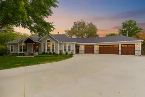 Luxury Gated Estate on 2 Acres w/ Pool & Treehouse - Image 2