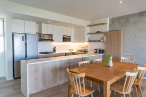 2BR • Bay View • Gym & Lagoon • 5 min to Kite Spot - Image 2