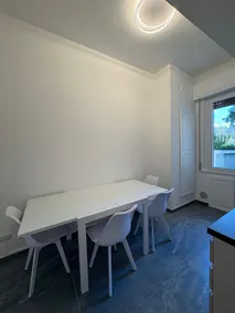The Yellow House - Image 4