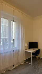 The Yellow House - Image 5