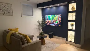 Executive One-Bedroom Suite in Prime Location - Image 4