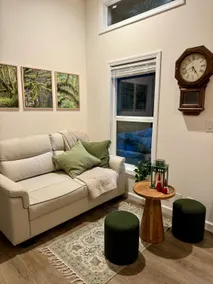 The Mossy Hideout Cabin - Image 5