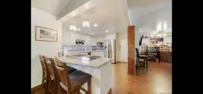 Riverfront Knights Ferry home with pool table - Image 5