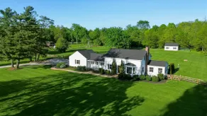 Hot Tub - Firepit - Huge Fenced Yard - Secluded - Image 2