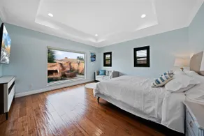 Spacious Single-Level Pool House Newly Remodeled - Image 4