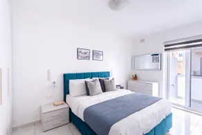 2BR Apartment with Balcony | Xemx Gżira | FL06 - Image 3