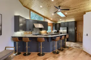 Yosemite Luxe Lodge - Image 5