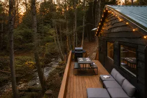 Sauna, Hot Tub, Fire Pit & Creekside Deck | Niksen - Image 3