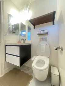 Private entry 2B1B guest suite @ San Jose| Laundry - Image 5