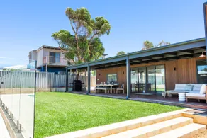 The Wooden Shack + Pool - Image 3