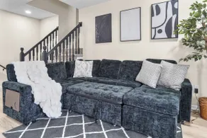 Spacious Olathe Home |4BR |3Baths |Sleeps 12 - Image 2