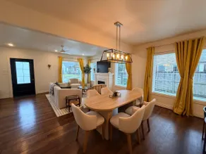 Sleeps 11-Gated Parking-6 Mins to Medical Center - Image 3