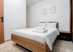 2-Bedroom Apartment Airport and Stadium Side - Image 4