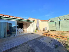 The Sunrise - Waterfront House - Image 5