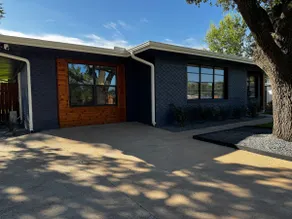 Blue Haven at BCS | Modern Retreat near Texas A&M - Image 2