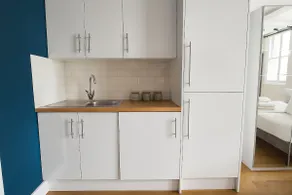 Chic Hammersmith Studio | Steps to Tube | W6 - Image 5