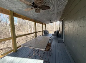 Charming, Spacious Sandtown Cabin - Image 2