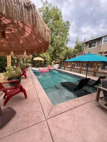 Nevada City Oasis Solar Heated Pool, Spa, Firepit - Image 2