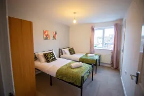 Long Barn House - Andover - Image 2