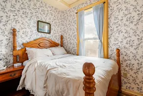 Beautiful Victorian Apartment on Broadway - Image 5