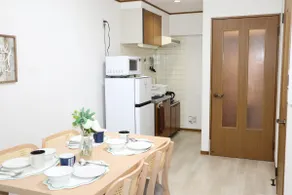 About 3 minutes from Kurume Interchange｜Free parking｜2 double beds｜2nd floor｜Maximum 4 people - Image 4