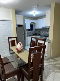 Modern 3BR Apt - mins from Beach & Restaurants - Image 4