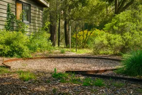 Mud Brick Magic. A Cosy Woodend Escape - Image 3