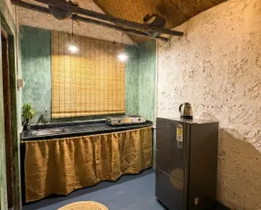 Shanti Garden • Tropical Garden House - Image 4