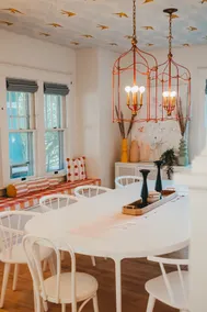 Eclectic & vibrant 4 bedroom+RokuSmartTV+EVCharger - Image 4
