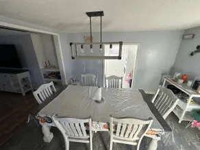 Home in Eureka - Image 5