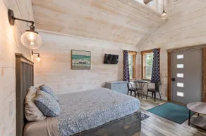 The Summit Suite - Image 3