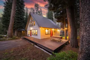Cozy Tahoe Cabin • Lakes, Hiking & Family Fun - Image 2