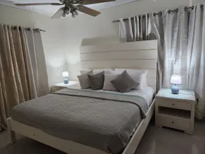 Amazing Three Bedrooms House - Image 2