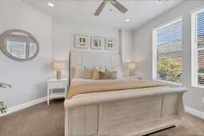 Modern Desert Oasis with shared Pool and Hot Tub - Image 3