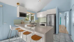 Aldebaran Road Beach House - Image 4