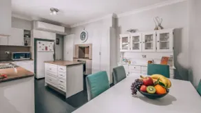 Family Cottage – relaxed, central stay in Bendigo - Image 4